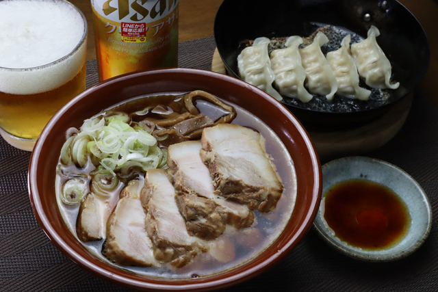 チャーシュー麺/餃子