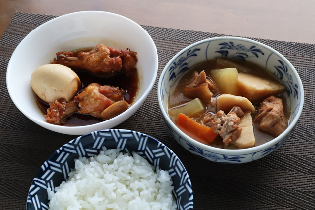 鶏モモと里芋の煮物/手羽元の甘辛煮