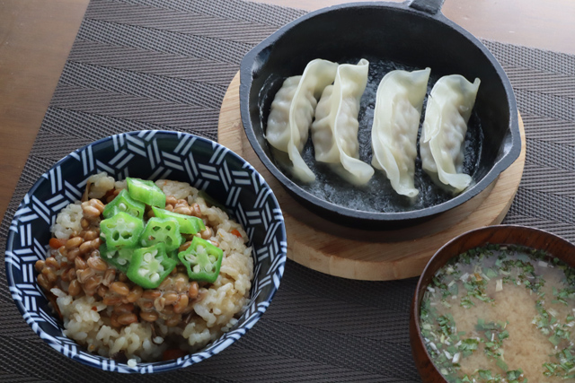 餃子と納豆