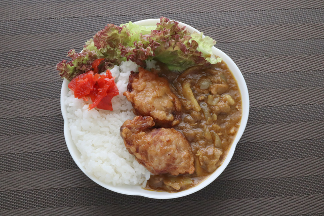 マグロ竜田揚げカレー