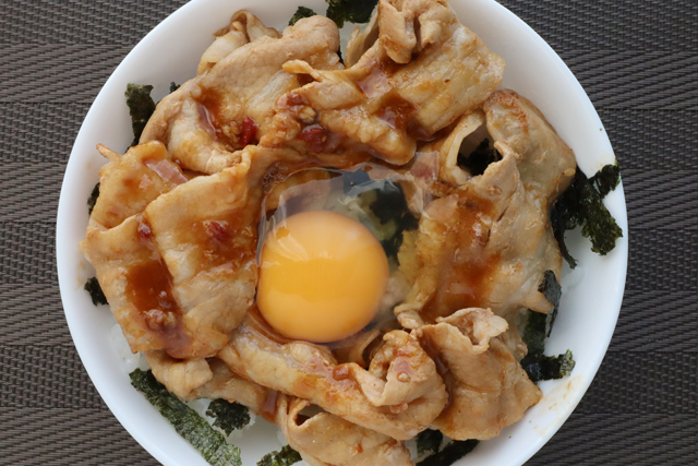 豚丼