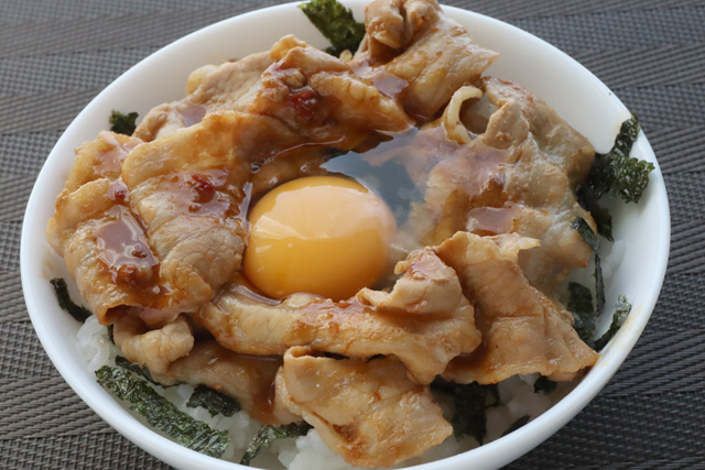 豚丼