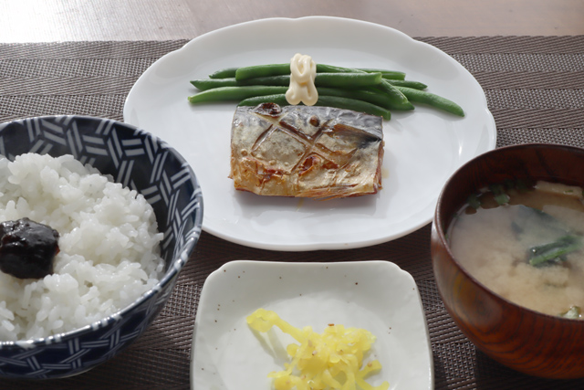 鯖の塩焼き