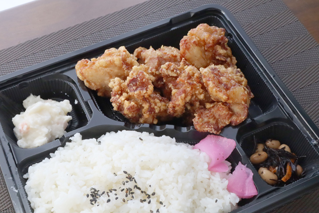 唐揚げ弁当