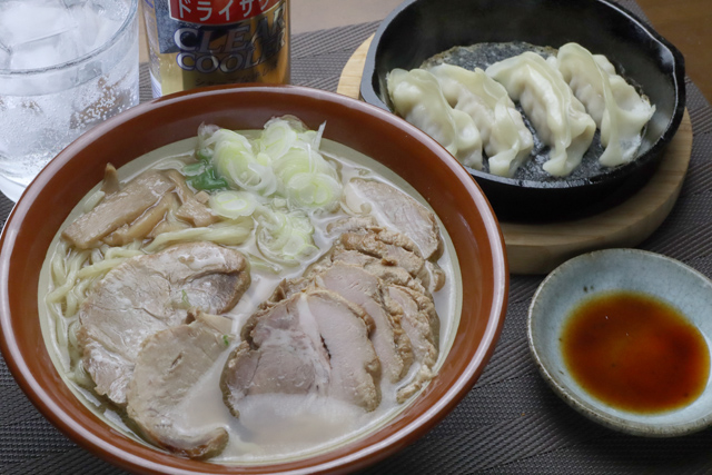 佐野ラーメンと餃子