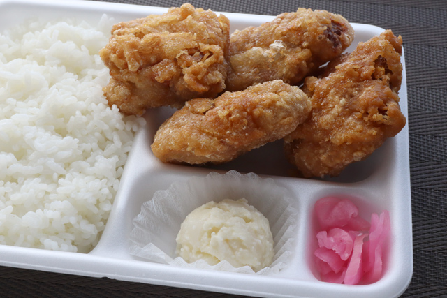 唐揚げ弁当