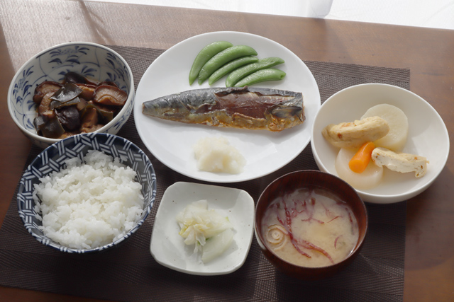 鯖の塩焼き/煮物/椎茸佃煮