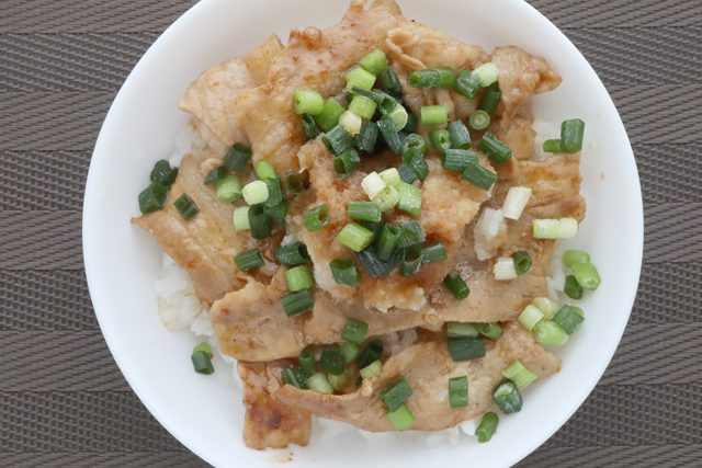 おろしポン酢豚丼