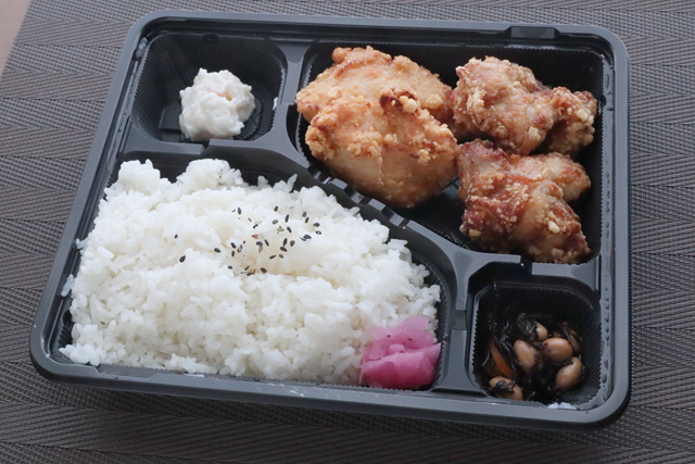 唐揚げ弁当