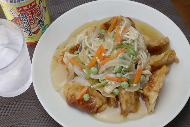 野菜餡かけ揚げ餃子