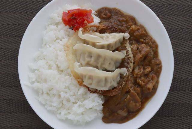 餃子カレー