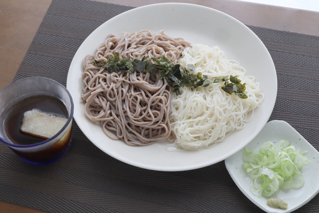蕎麦と素麺