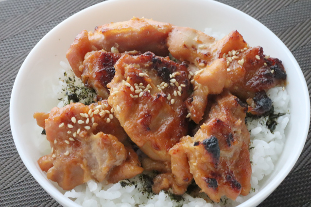 鶏モモの味噌漬け
