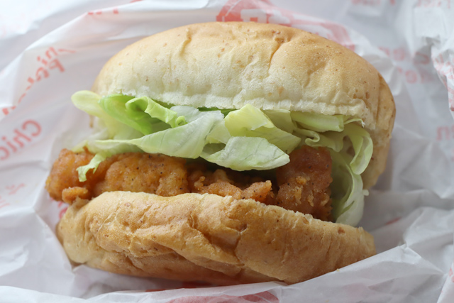 チキンフィレーバーガー