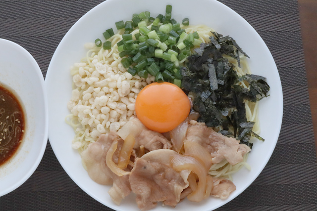 まぜそば