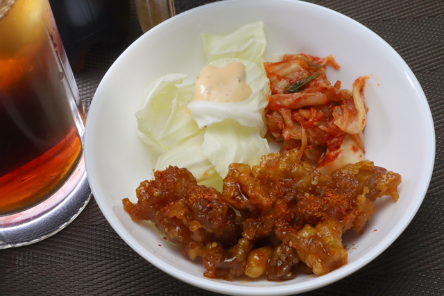 ピリ辛チキンとキムチ