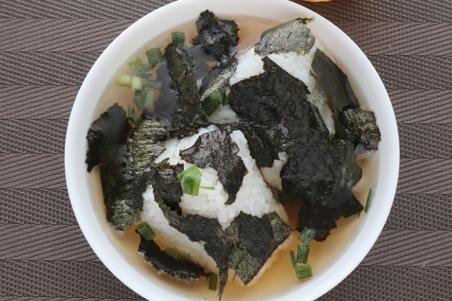 麦茶漬け