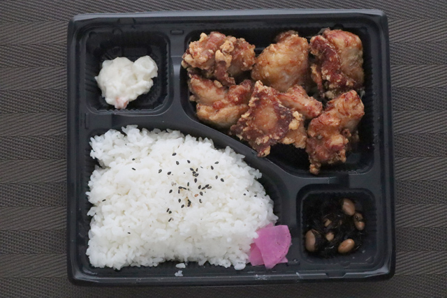 唐揚げ弁当