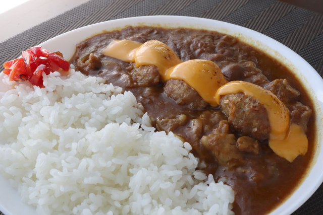 チーズミートボールカレー