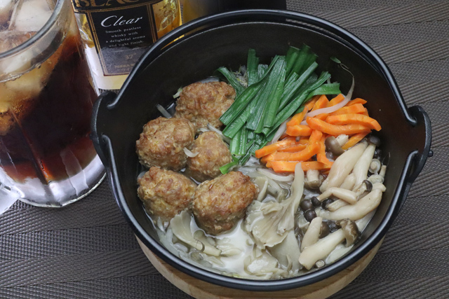 肉団子きのこ鍋