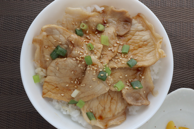 豚丼