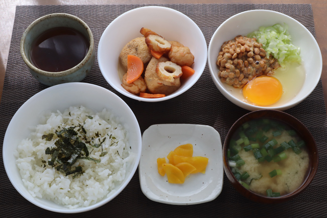 全卵納豆と煮物