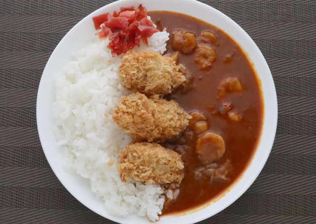 カキフライ赤カレー
