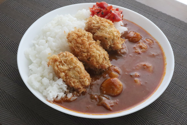 カキフライ赤カレー