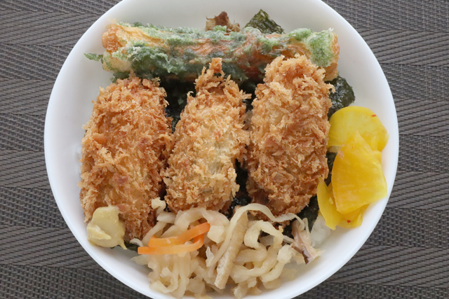 カキフライのり弁