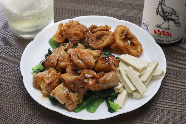 焼き鳥/イカ唐揚げ/チータラ