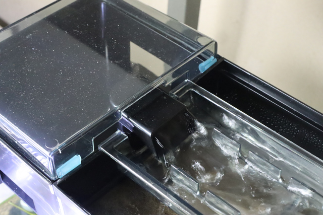 水槽フィルタのビビり対策