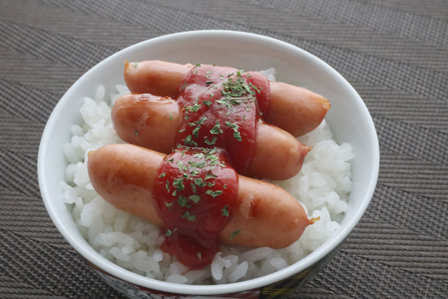 ソーセージご飯