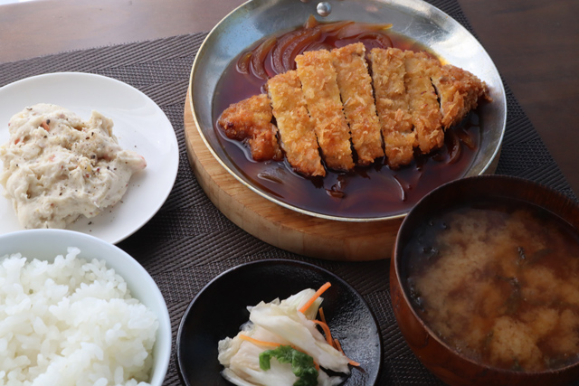 とじないカツ煮