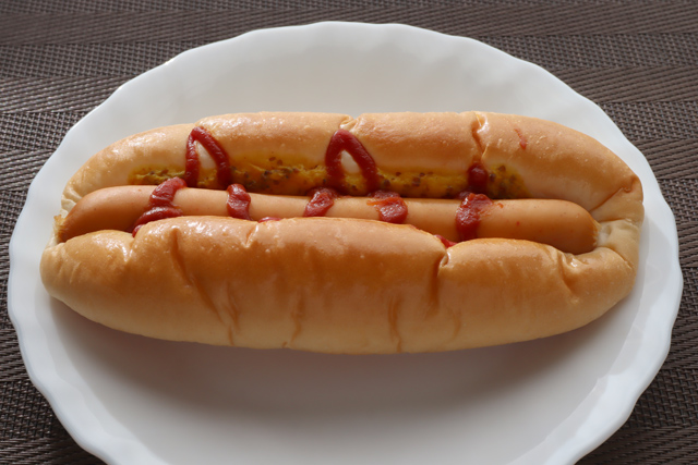 ソーセージパン