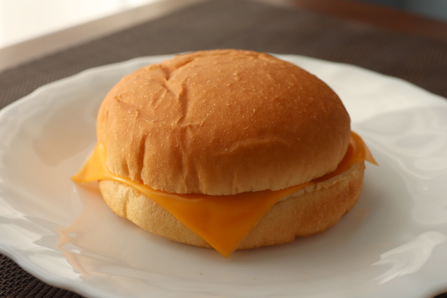 チーズてりやきバーガー