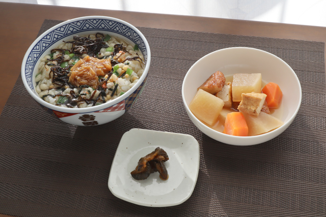 お茶漬けと煮物