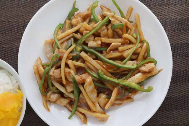 チンジャオロース