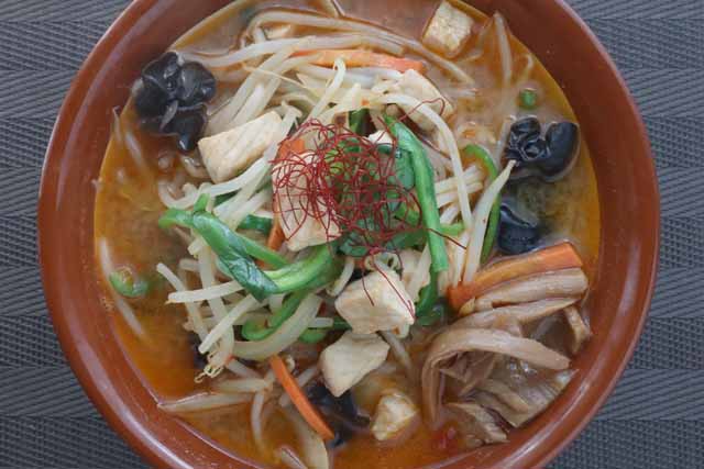 オロチョンラーメン