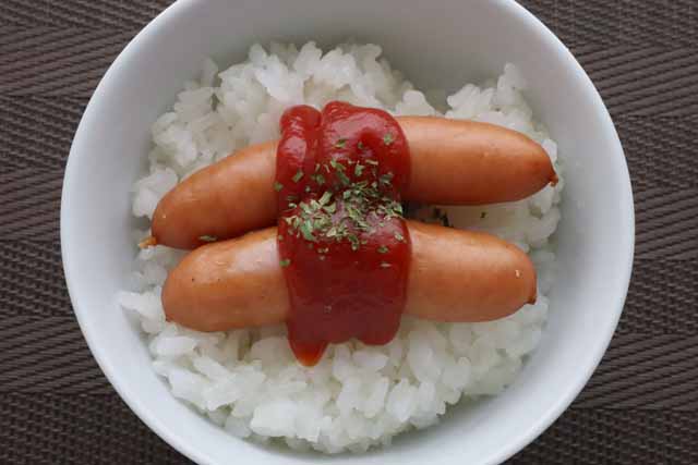 ソーセージご飯
