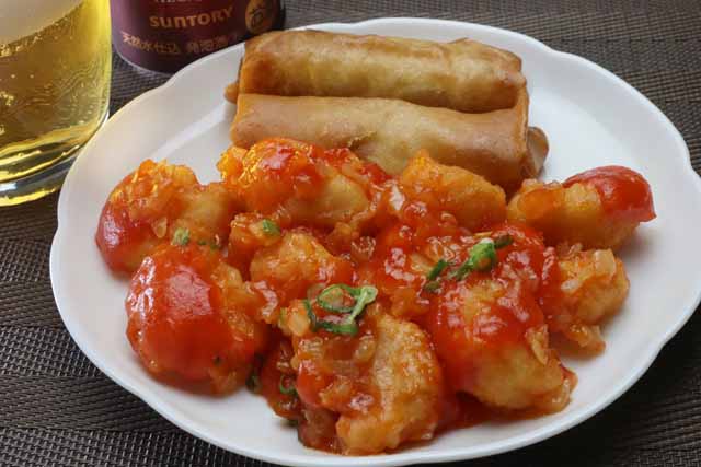 エビチリと春巻